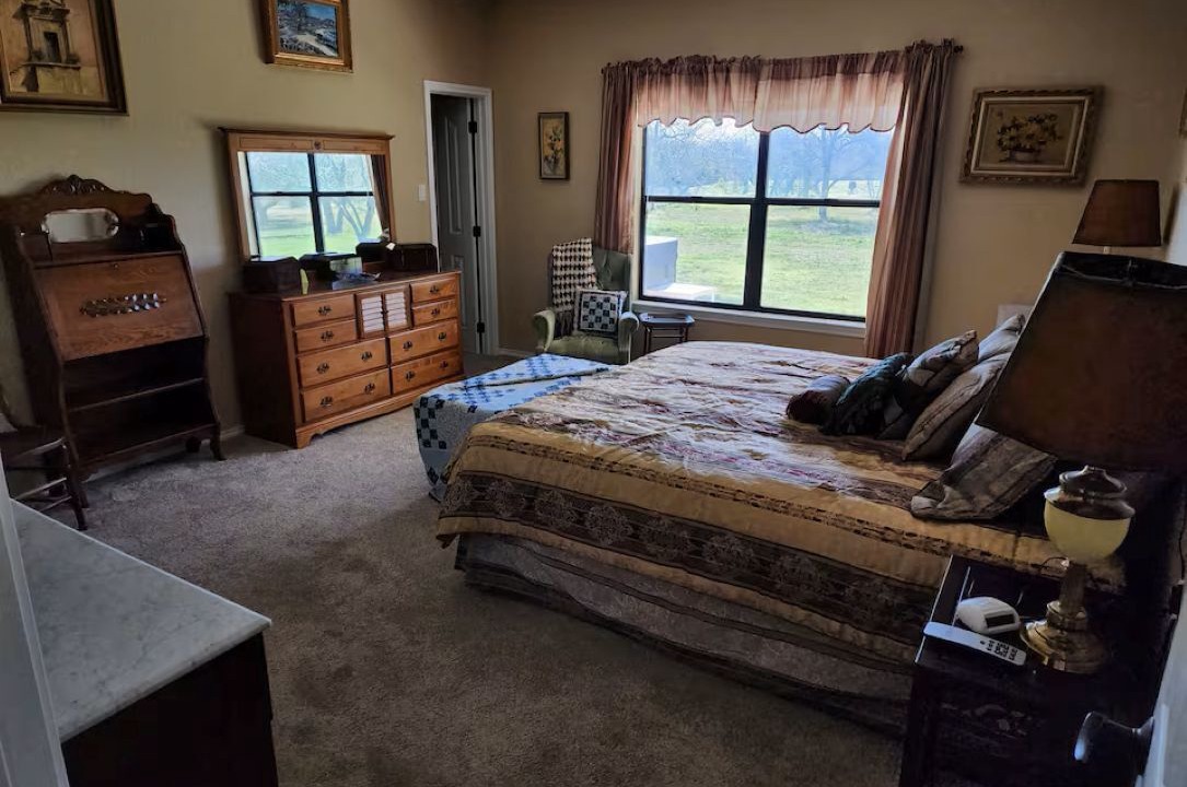 Photo of Bedroom in Seguin