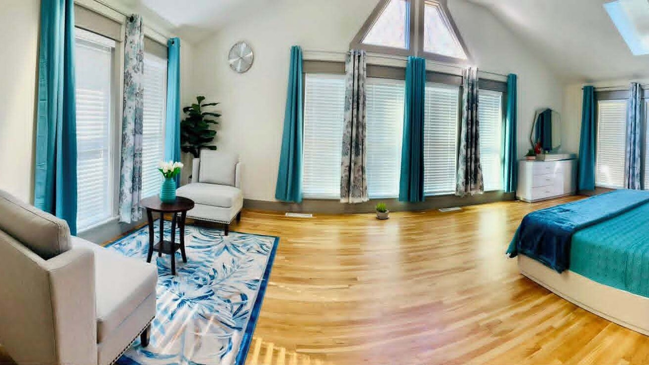 Photo of Bedroom in Dunwoody