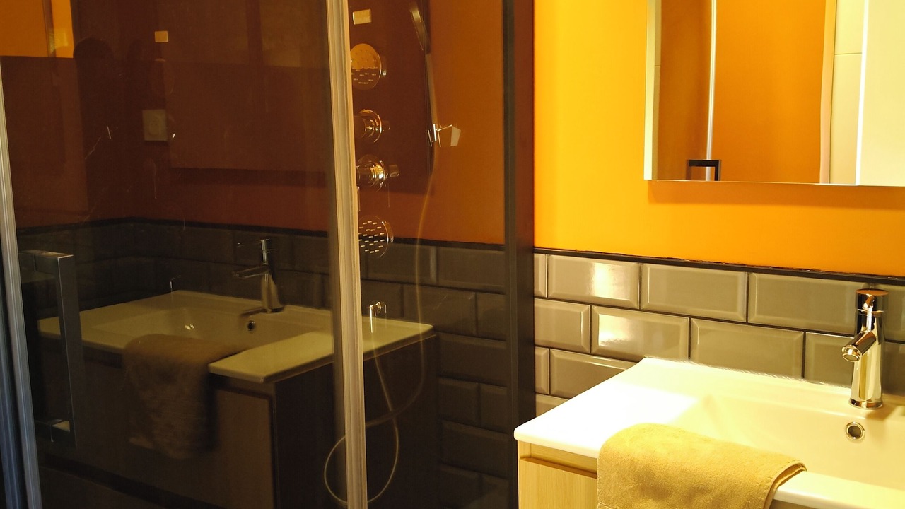 Photo of Bathroom in Ayen