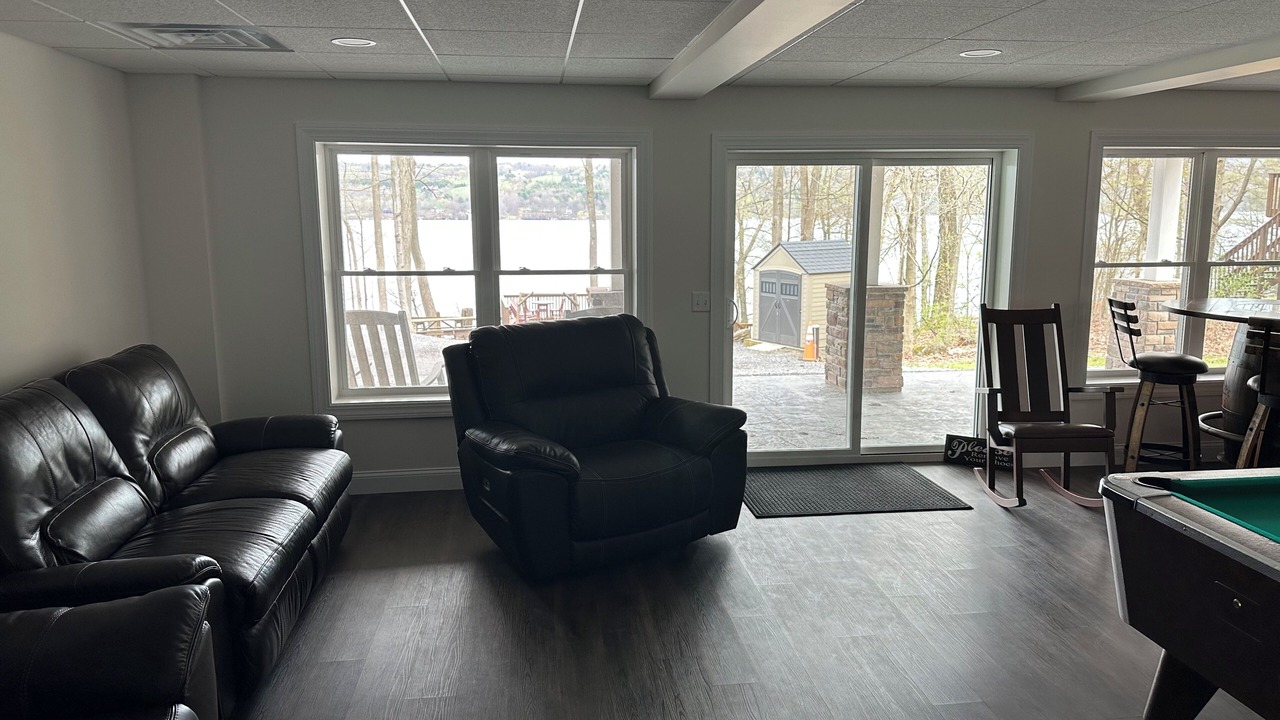 Photo of Livingroom in Skaneateles