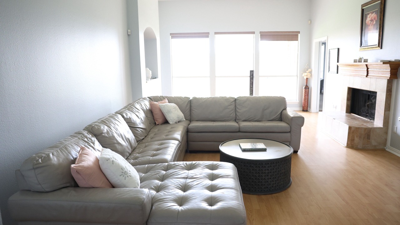 Photo of Livingroom in Flower Mound