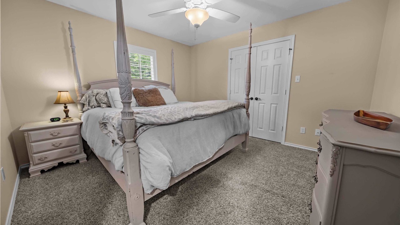 Photo of Bedroom in Berryville