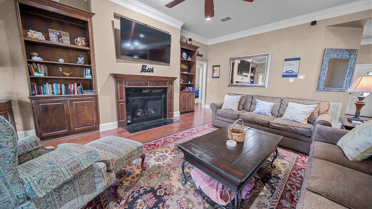 Photo of Livingroom in Berryville