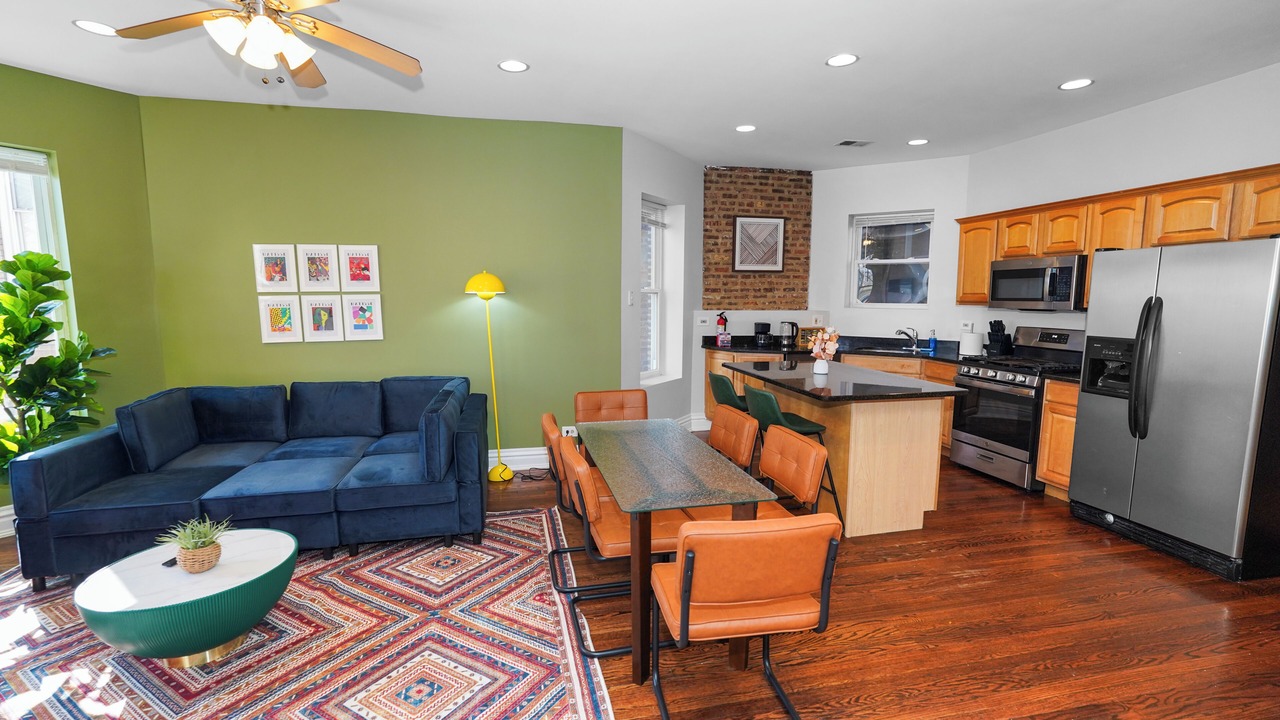 Photo of Livingroom in Chicago