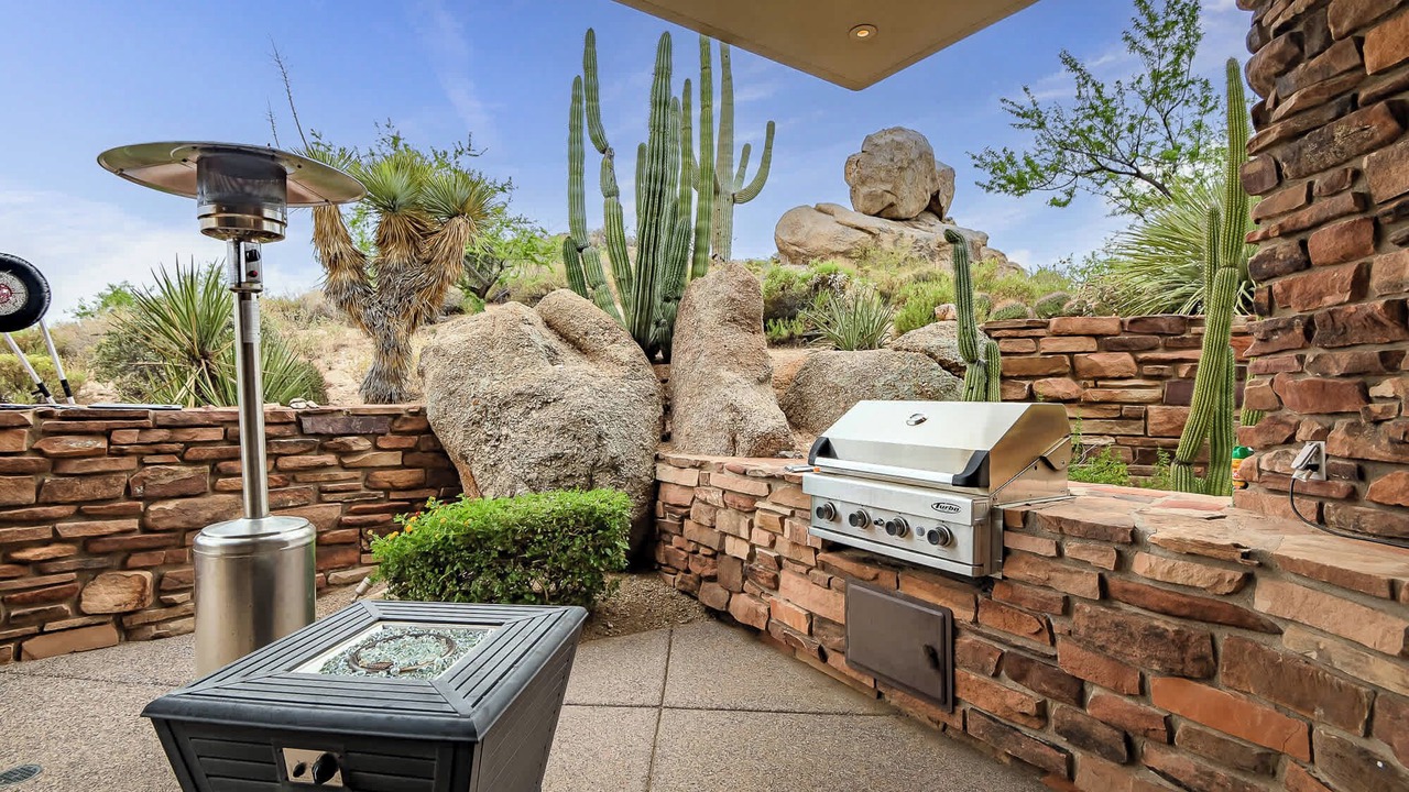 Photo of Patio Balcony in Desert Mountain