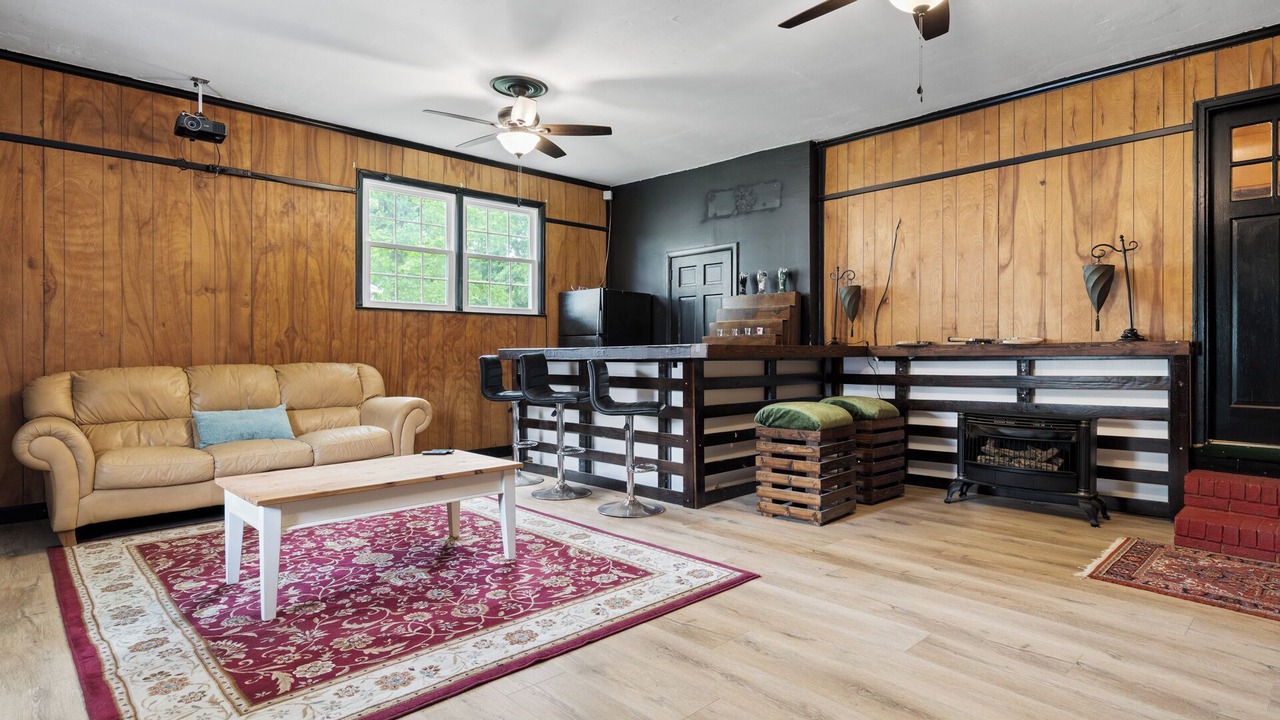 Photo of Livingroom in Raleigh