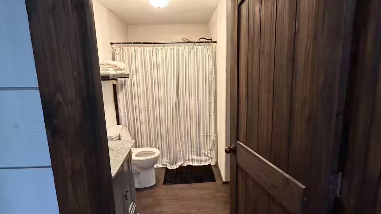 Photo of Bathroom in Nemo