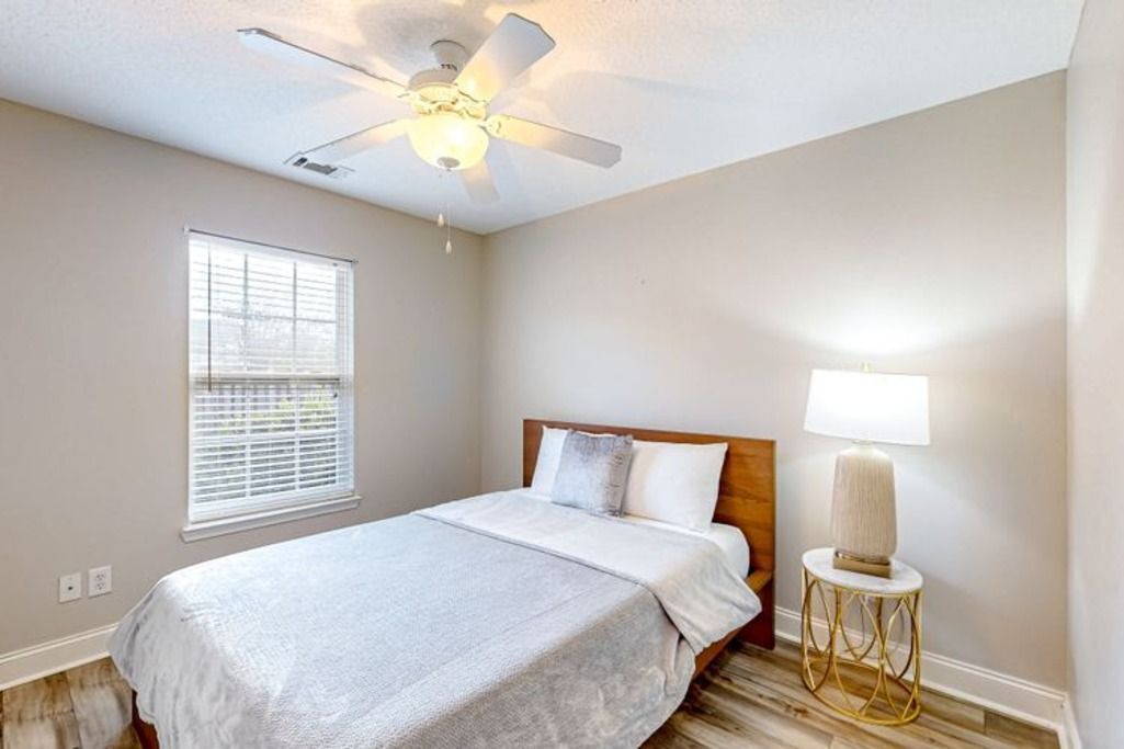 Photo of Bedroom in Pooler