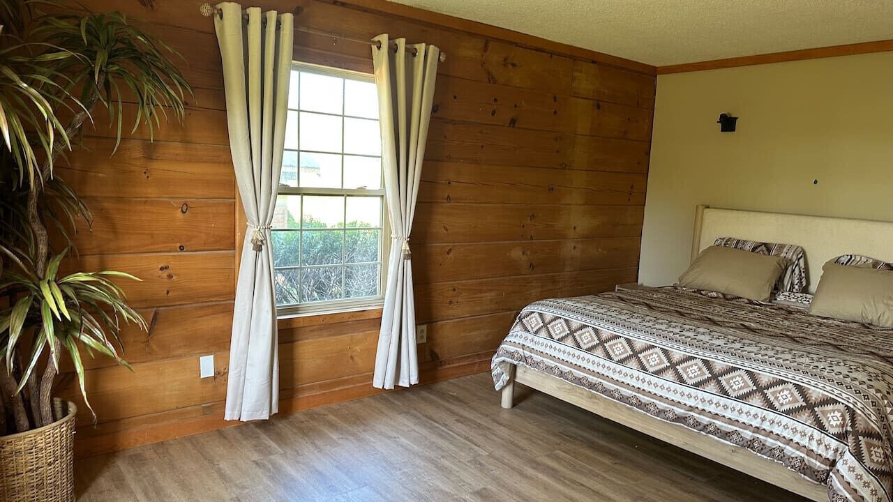 Photo of Bedroom in Miami County