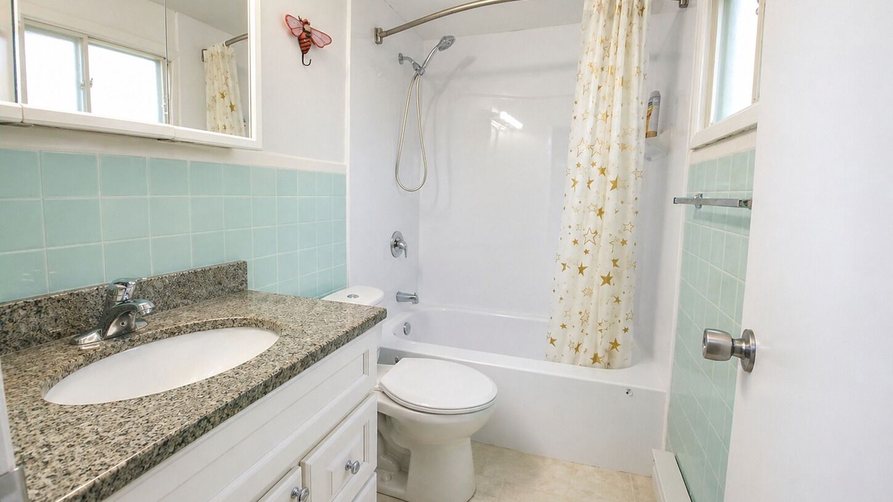 Photo of Bathroom in Dunnville
