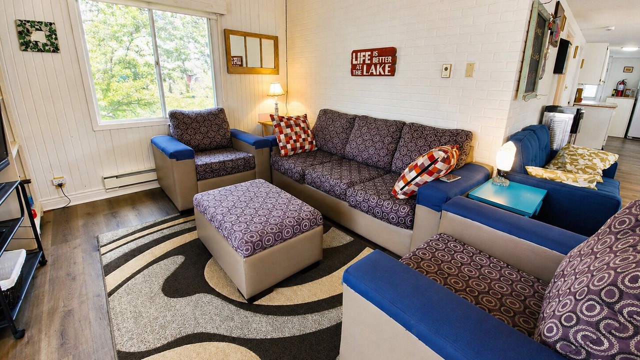 Photo of Livingroom in Dunnville