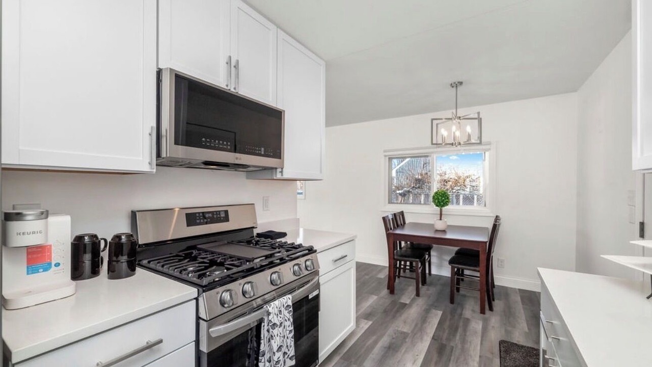 Photo of Kitchen in Crystal