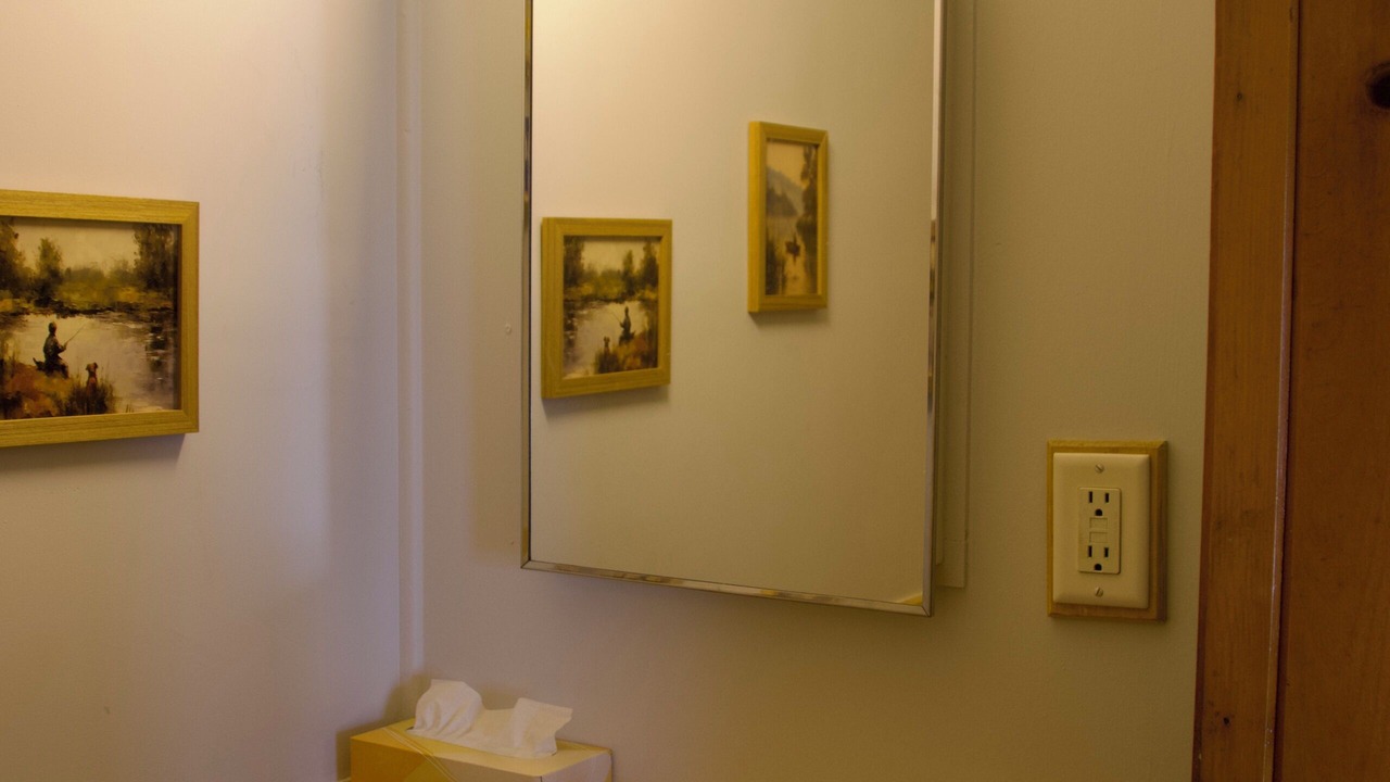 Photo of Bathroom in Dent