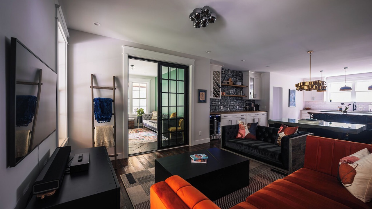 Photo of Livingroom in West Wing Estates