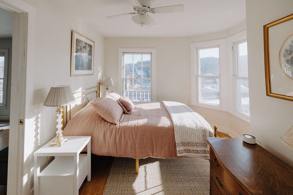 Photo of Bedroom in Taylors Falls