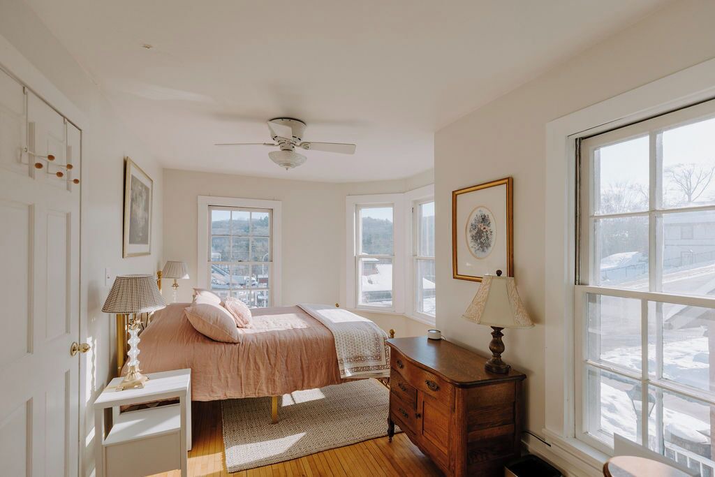 Photo of Bedroom in Taylors Falls