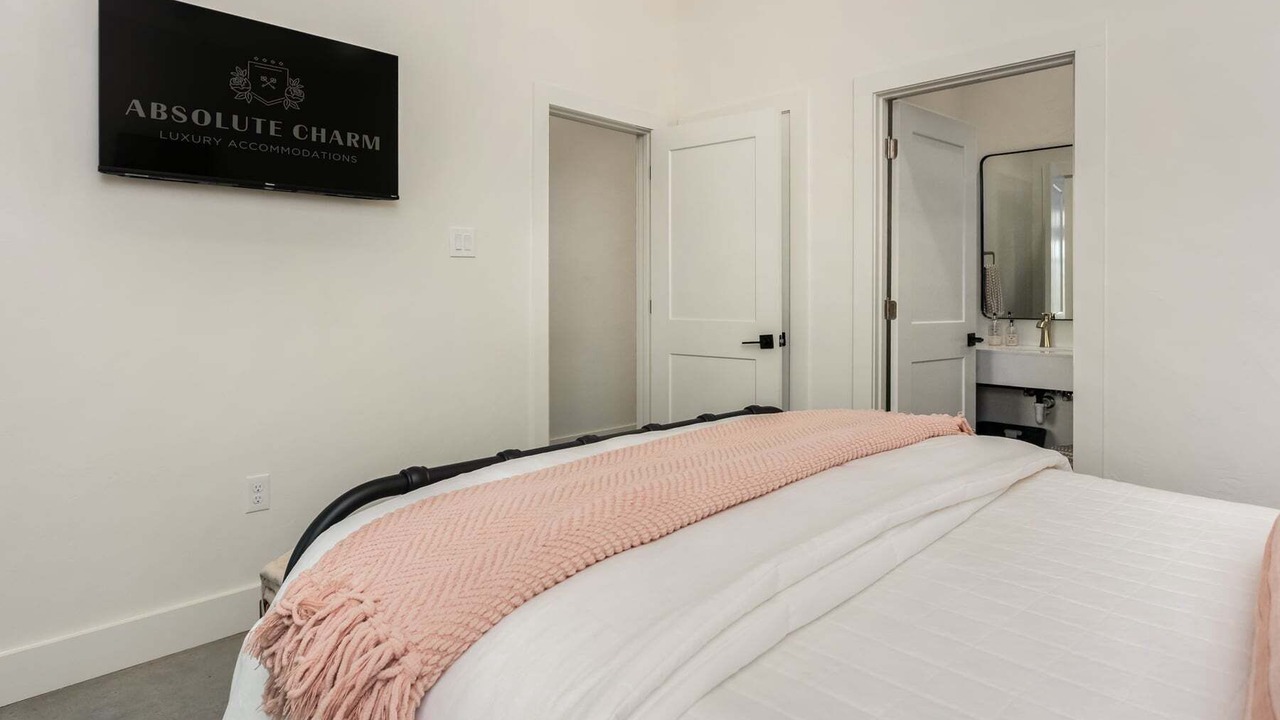 Photo of Bedroom in Fredericksburg