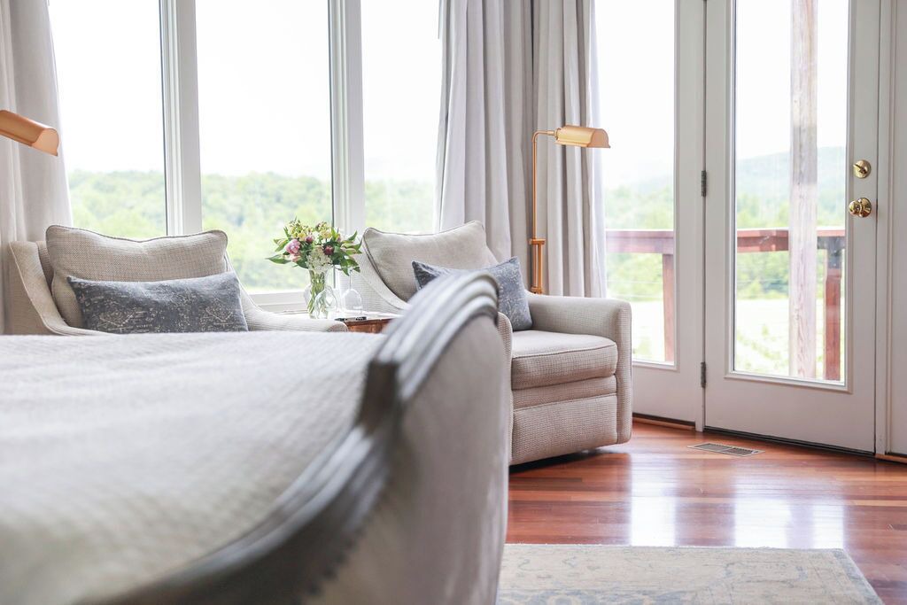 Photo of Bedroom in White Hall