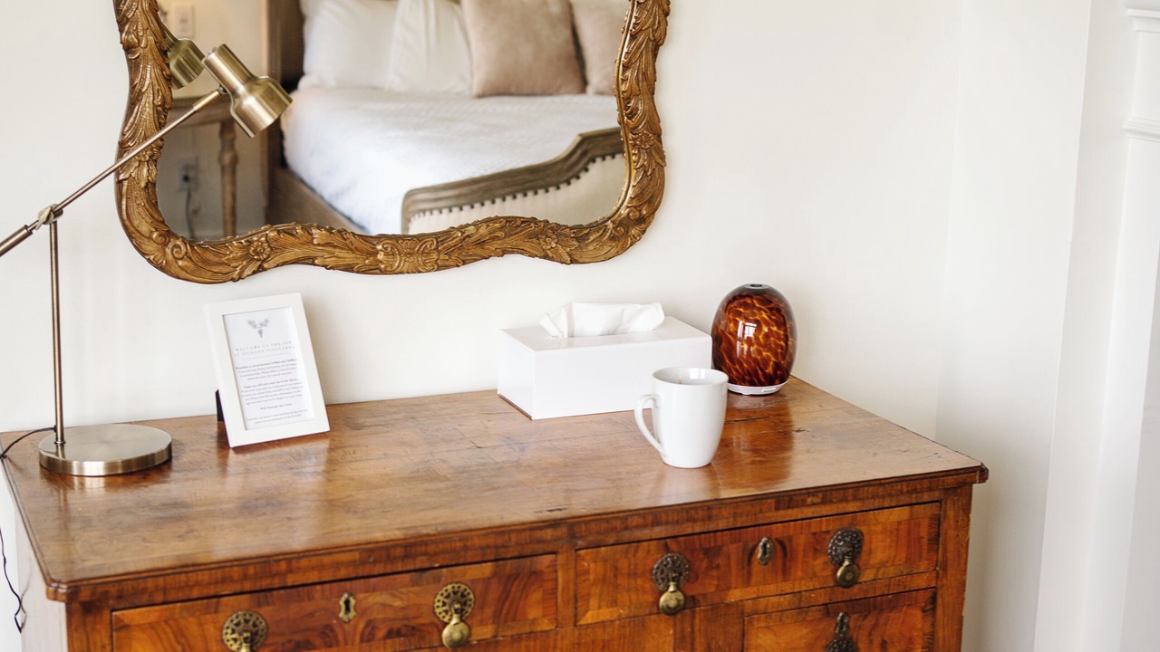 Photo of Bedroom in White Hall
