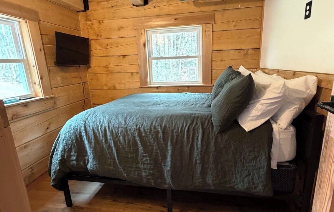 Photo of Bedroom in Keslers Cross Lanes
