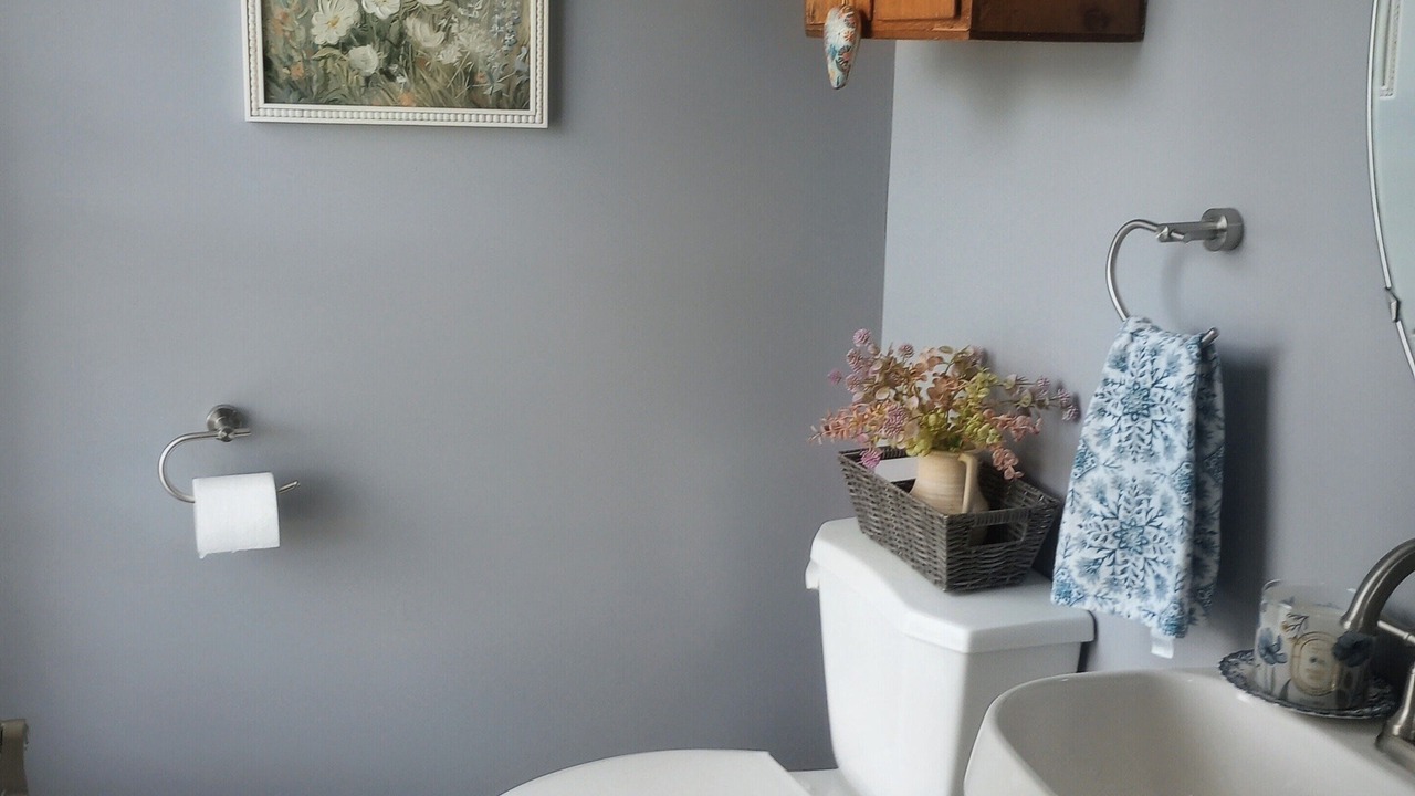 Photo of Bathroom in Stormstown