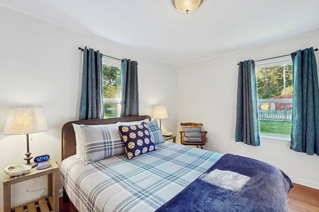 Photo of Bedroom in Bainbridge Island