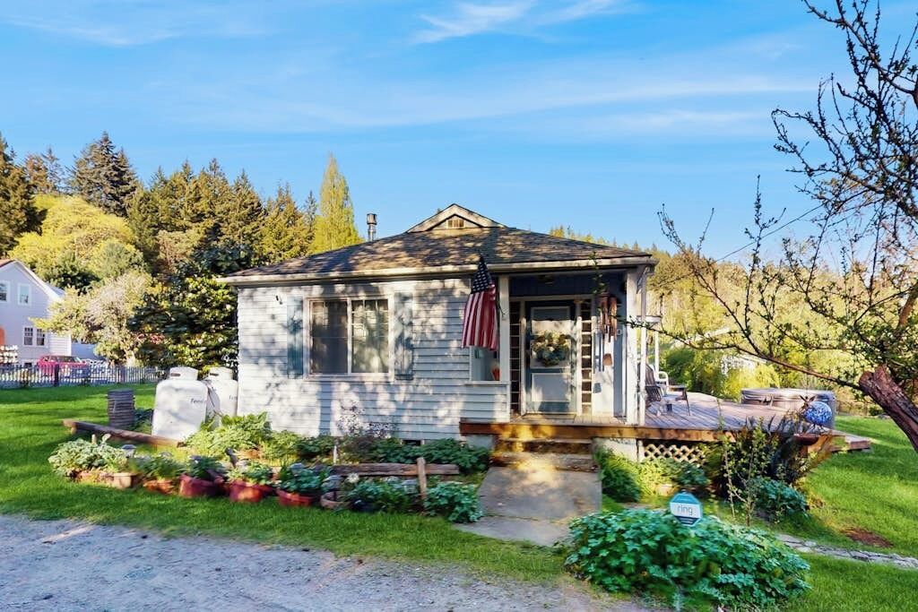 Photo of Outdoor in Bainbridge Island