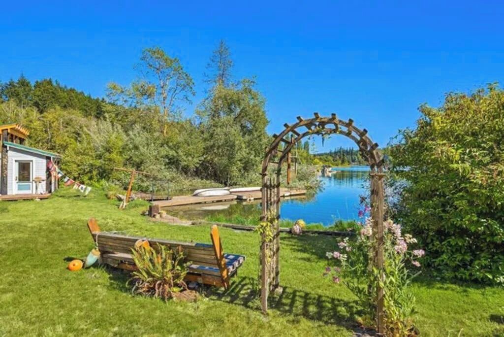 Photo of Outdoor in Bainbridge Island