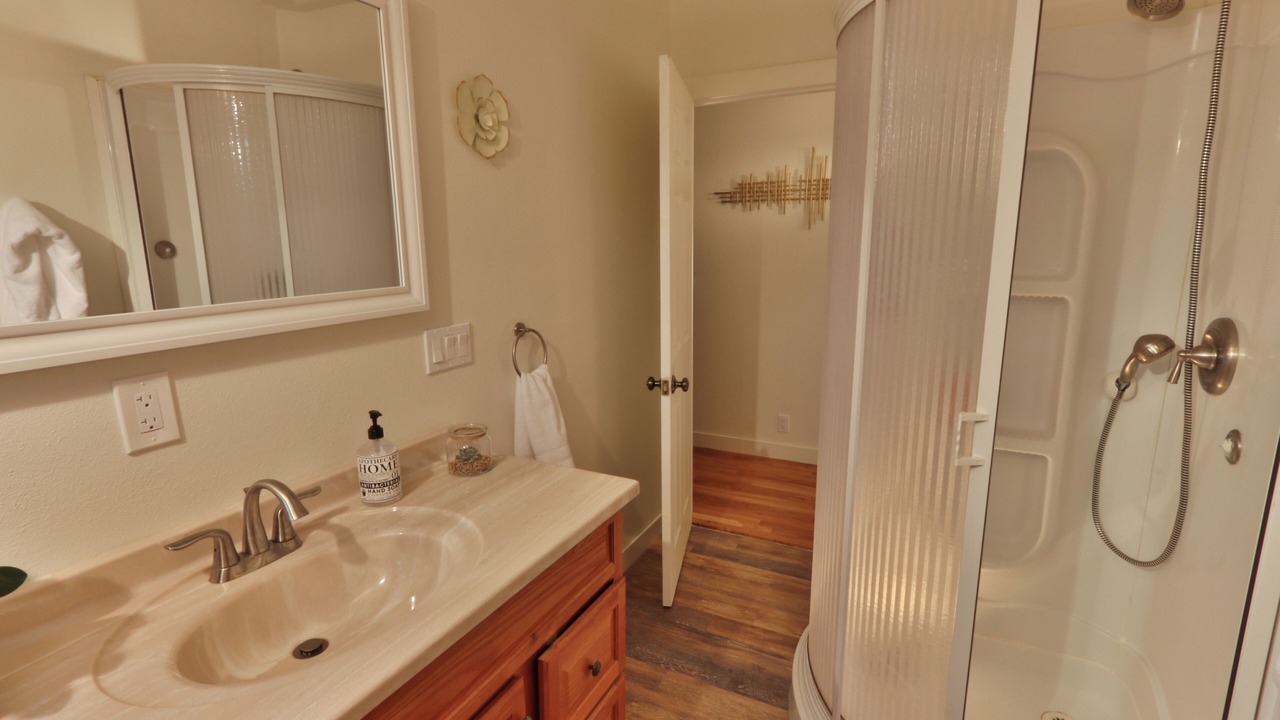 Photo of Bathroom in Milton-Freewater