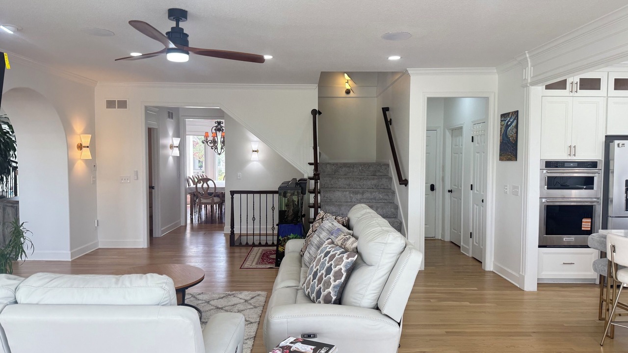 Photo of Livingroom in Leawood