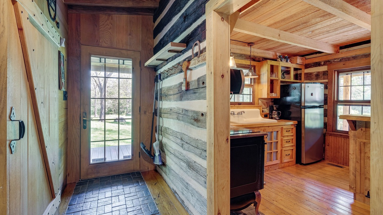 Photo of Kitchen in Peaks