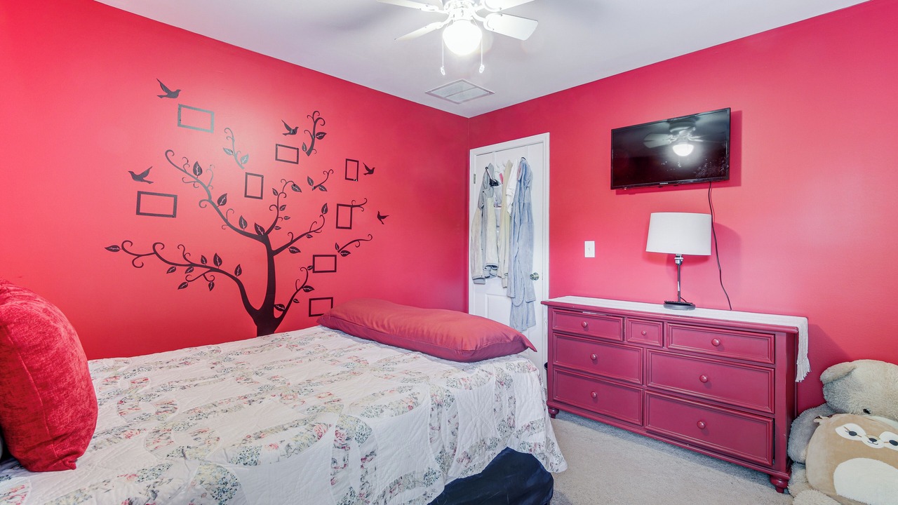 Photo of Bedroom in Loganville