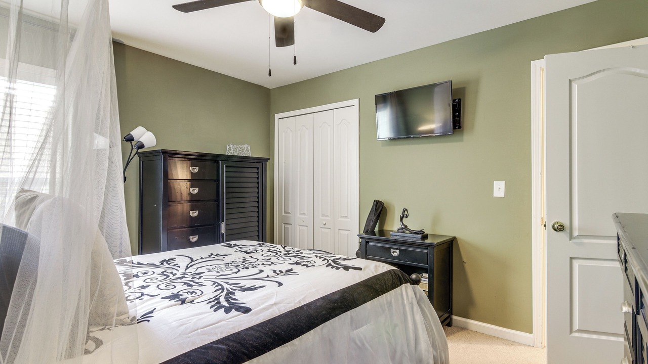 Photo of Bedroom in Loganville