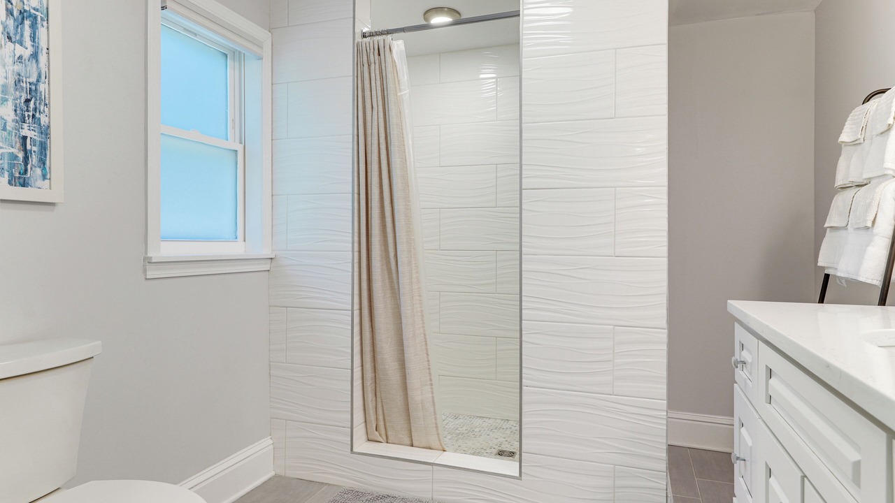Photo of Bathroom in Manning