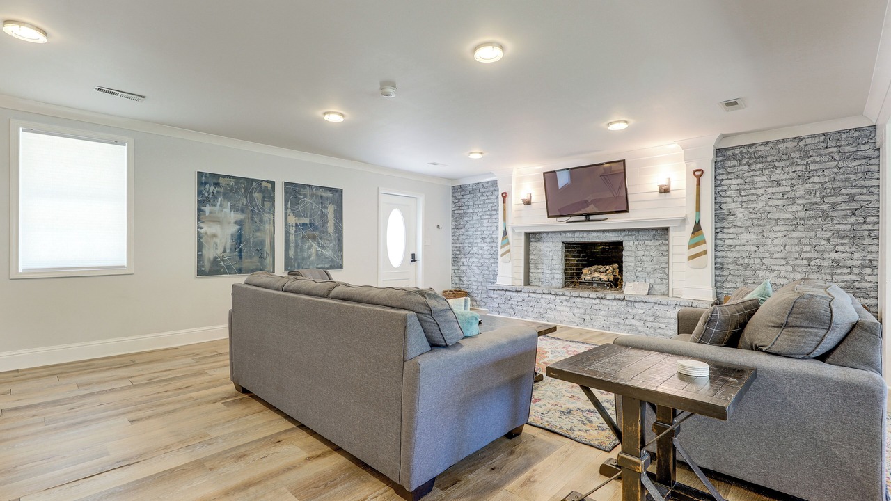 Photo of Livingroom in Manning