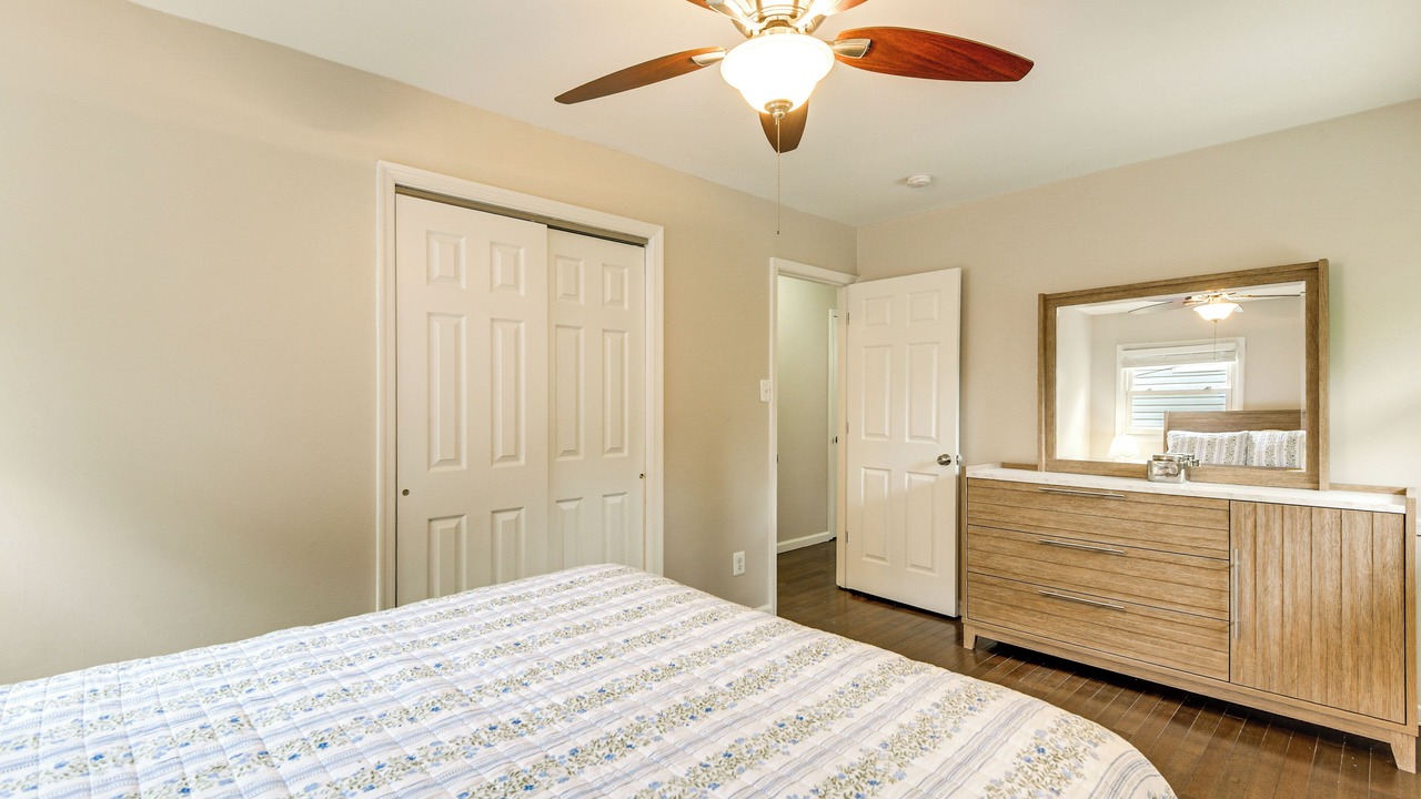 Photo of Bedroom in Seabrook