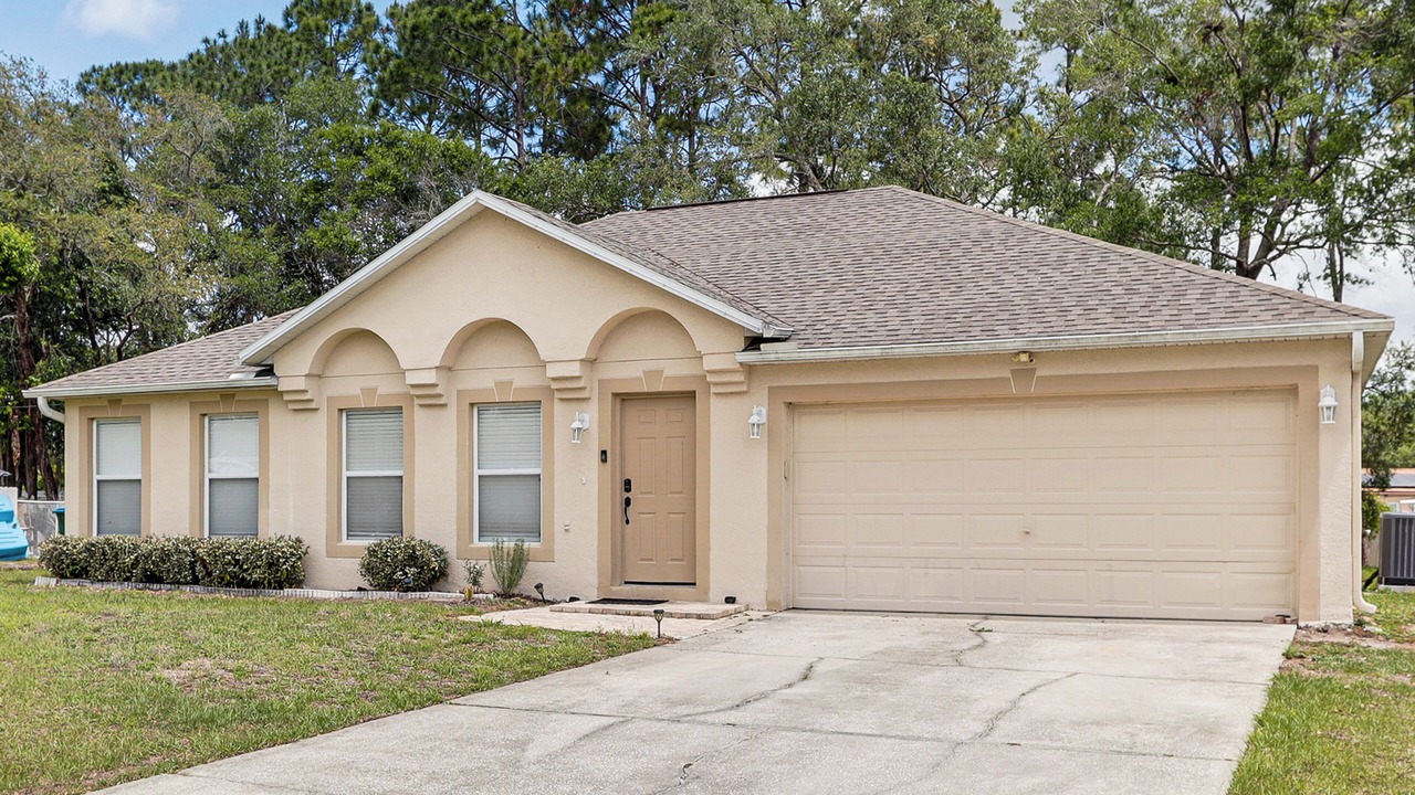 Photo of Outdoor in Deltona Lakes