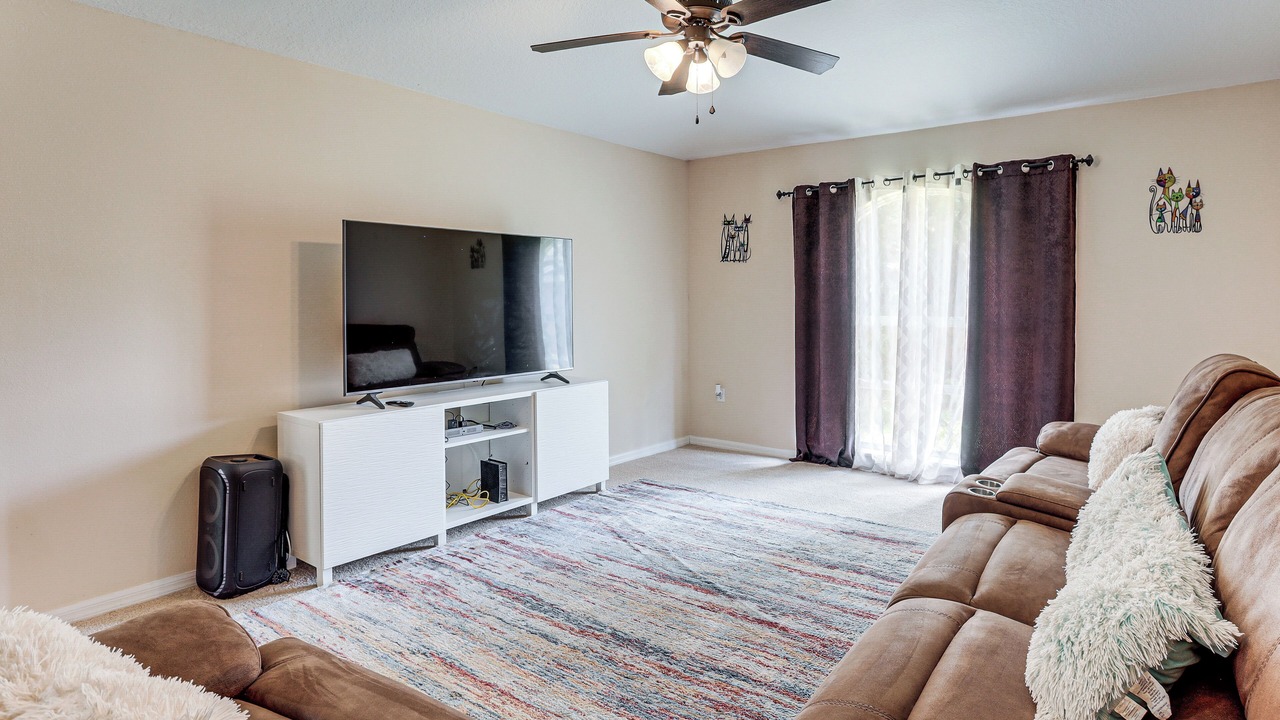 Photo of Bedroom in Deltona Lakes