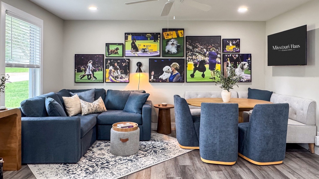 Photo of Livingroom in Pacific