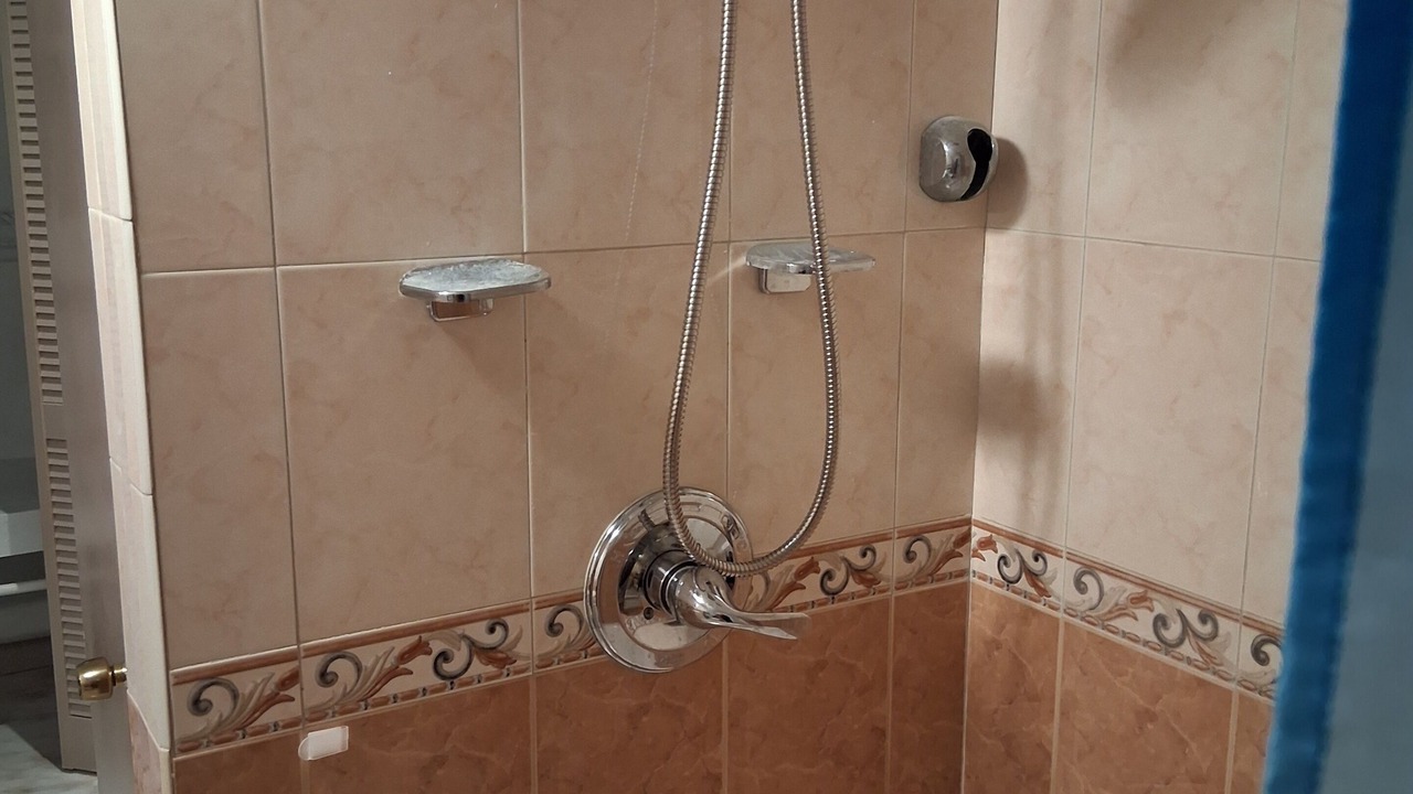 Photo of Bathroom in West Park