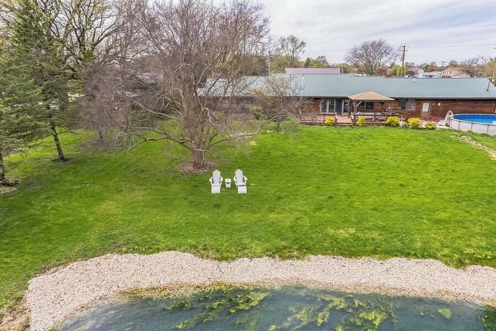 Photo of Outdoor in Pontiac