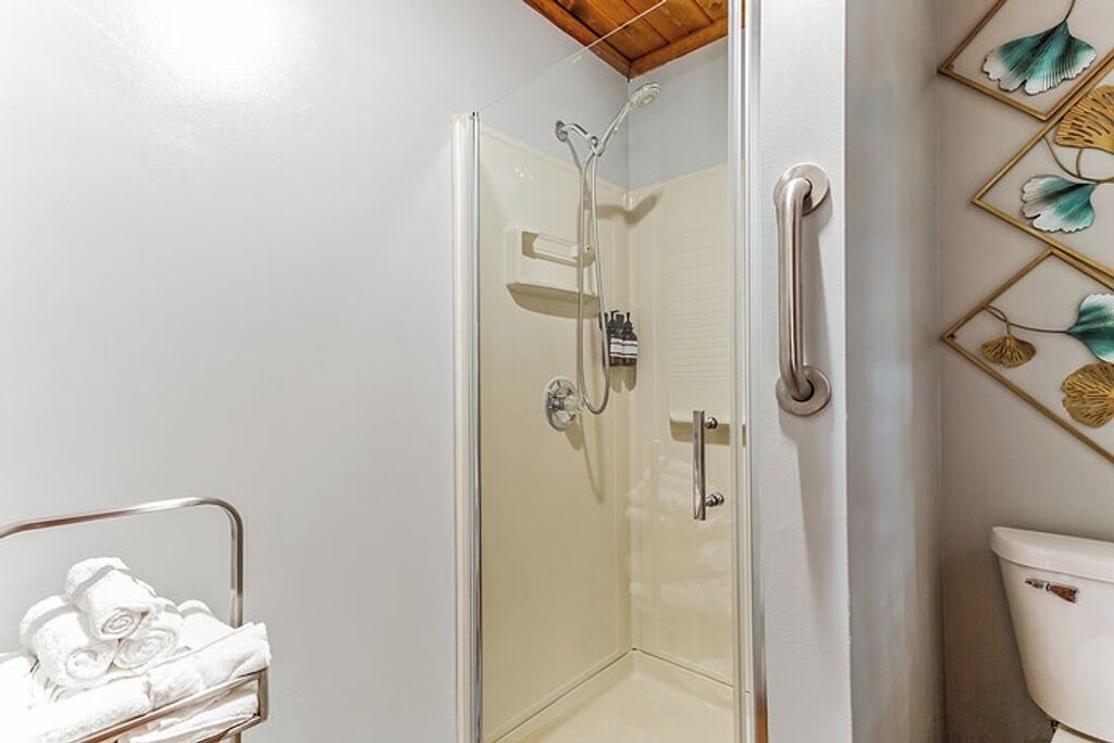 Photo of Bathroom in Pontiac