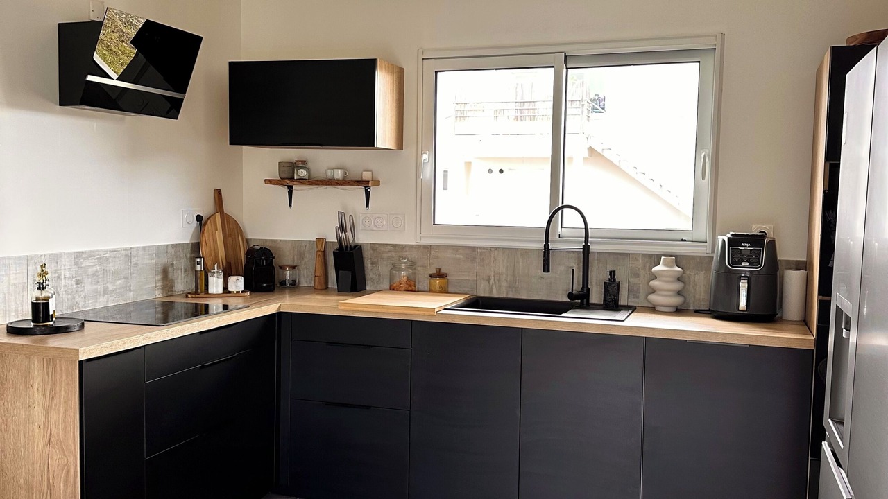 Photo of Kitchen in Parentis-en-Born