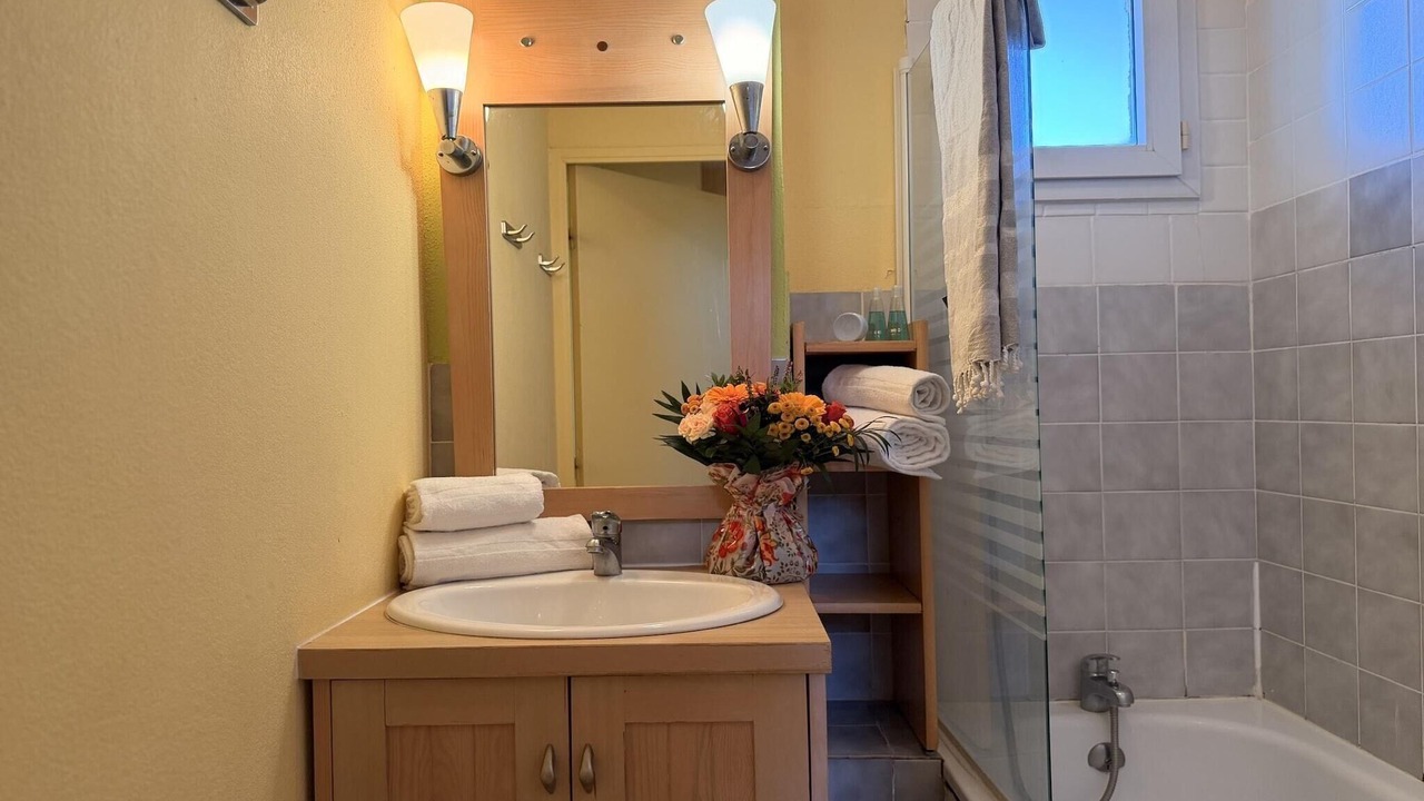 Photo of Bathroom in Cerbere