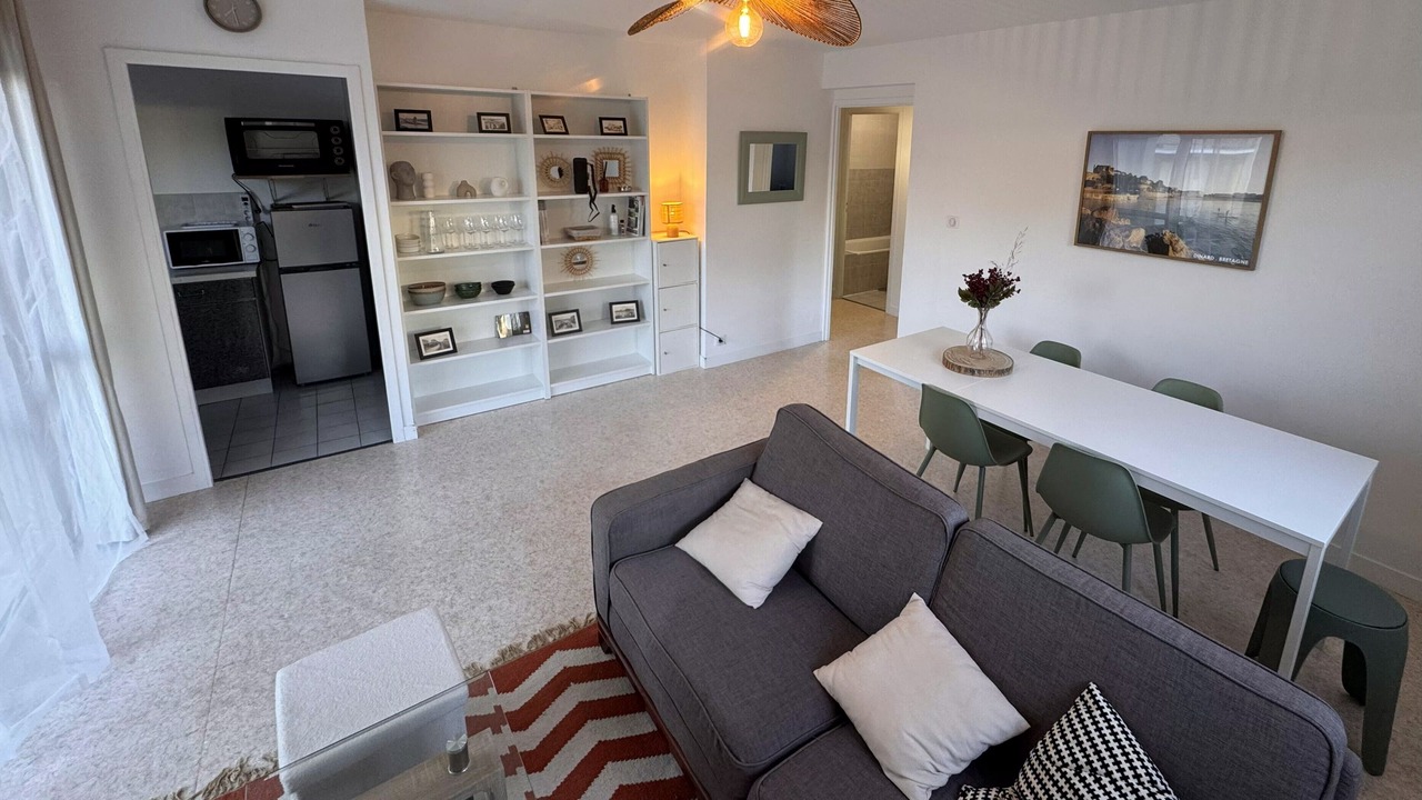 Photo of Livingroom in Saint-Briac-sur-Mer
