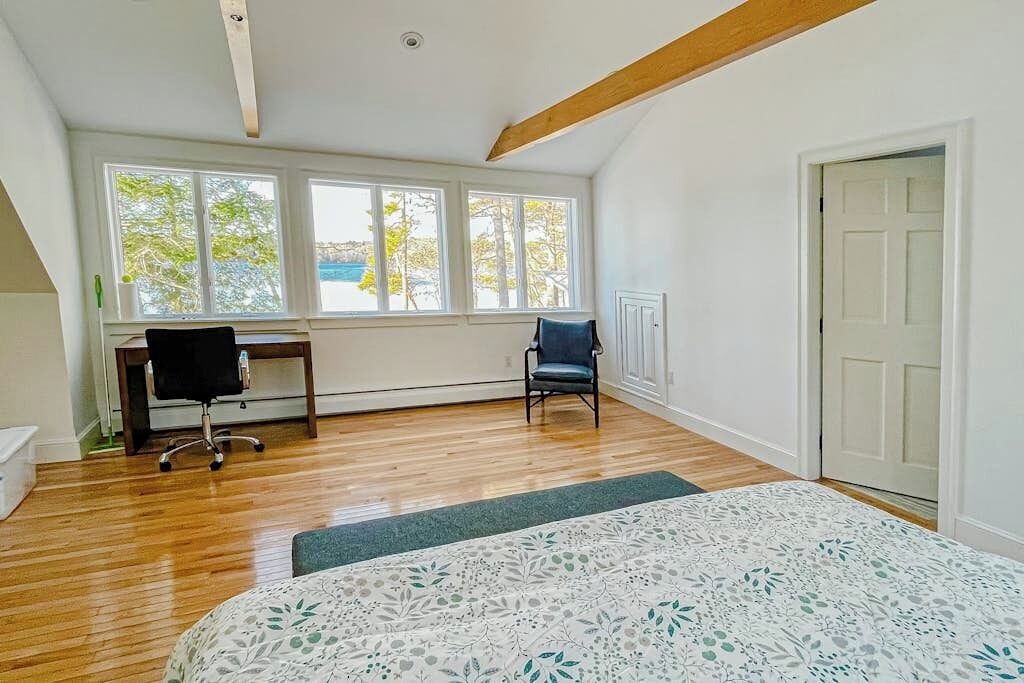 Photo of Bedroom in Nobleboro