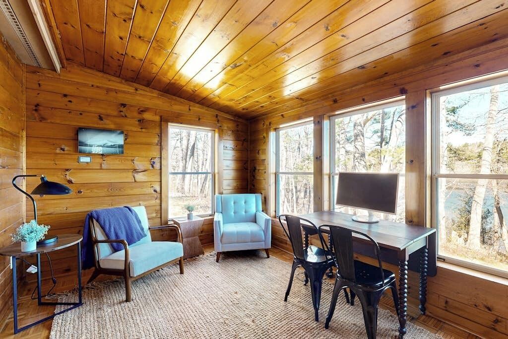 Photo of Livingroom in Wiscasset