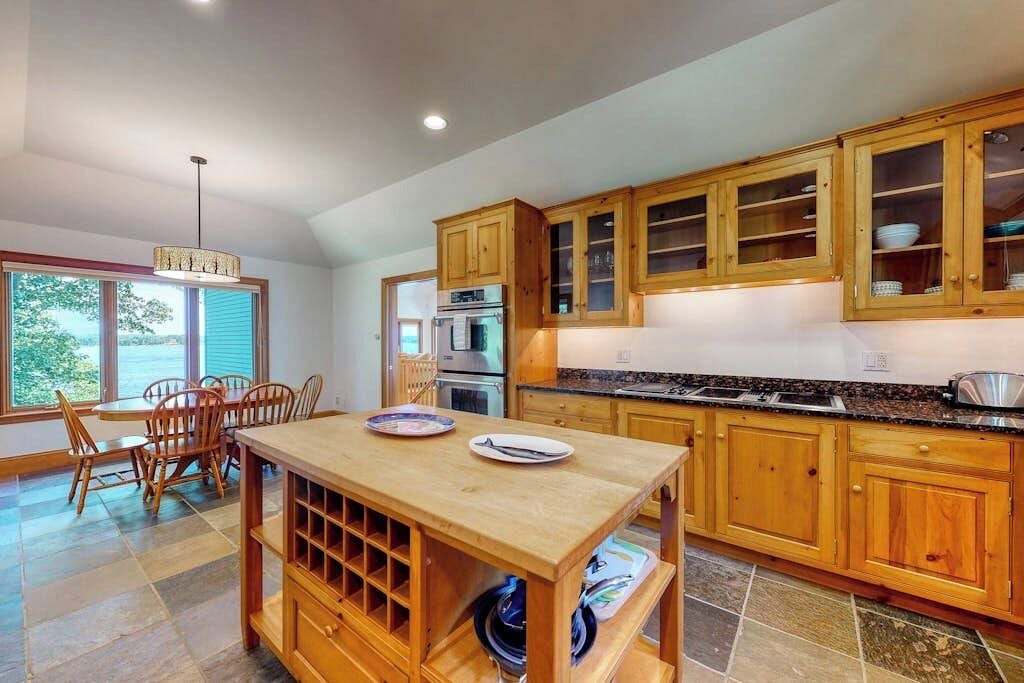 Photo of Kitchen in Isle of Springs