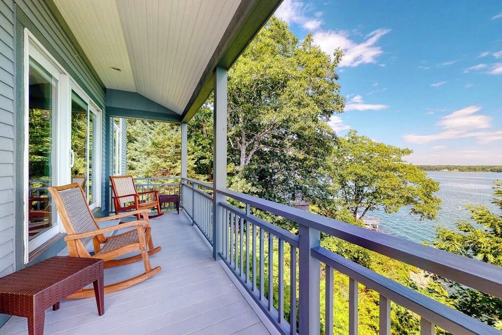 Photo of Outdoor in Isle of Springs