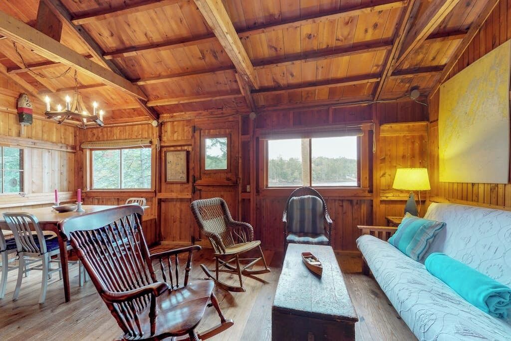Photo of Livingroom in East Boothbay